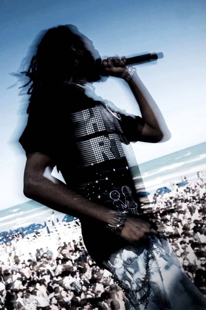 Rene Laveau performing